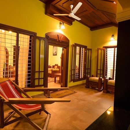 The Mayflower - Heritage Villa Alappuzha Εξωτερικό φωτογραφία